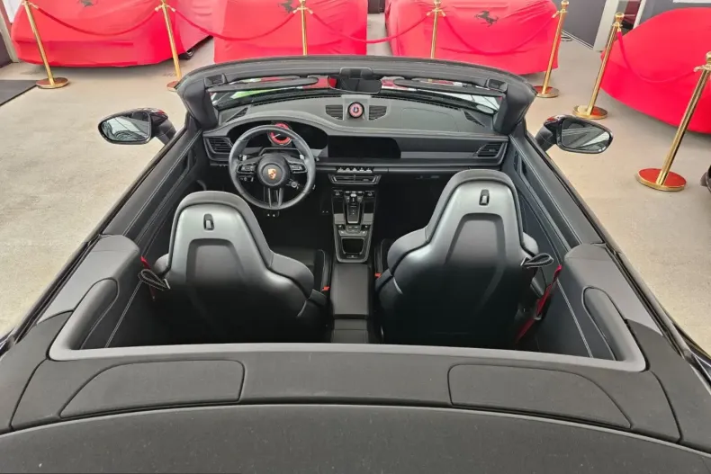 Porsche 992 din 2024 cu 29.000 km - oferta POR223643 - foto 12