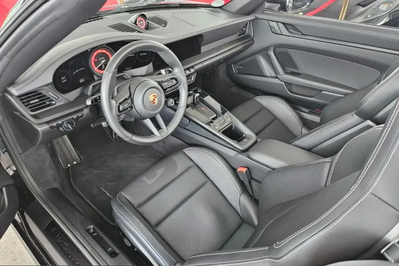 Porsche 992 din 2024 cu 29.000 km - oferta POR223643 - foto 13