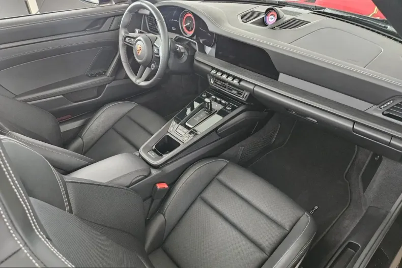 Porsche 992 din 2024 cu 29.000 km - oferta POR223643 - foto 16