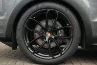 Porsche Cayenne din 2024 cu 8.500 km - oferta POR223644 - foto 17