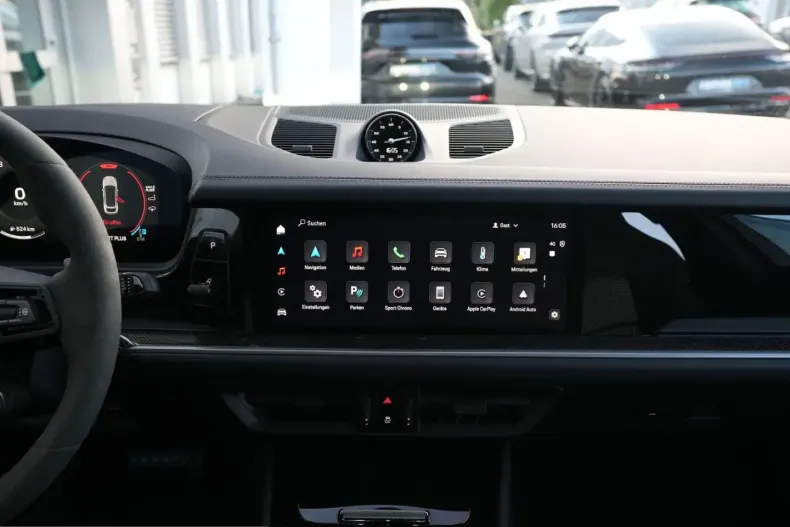 Porsche Cayenne din 2024 cu 8.500 km - oferta POR223644 - foto 28