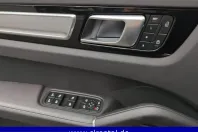 Porsche Cayenne din 2024 cu 19.990 km - oferta POR223658 - foto 18