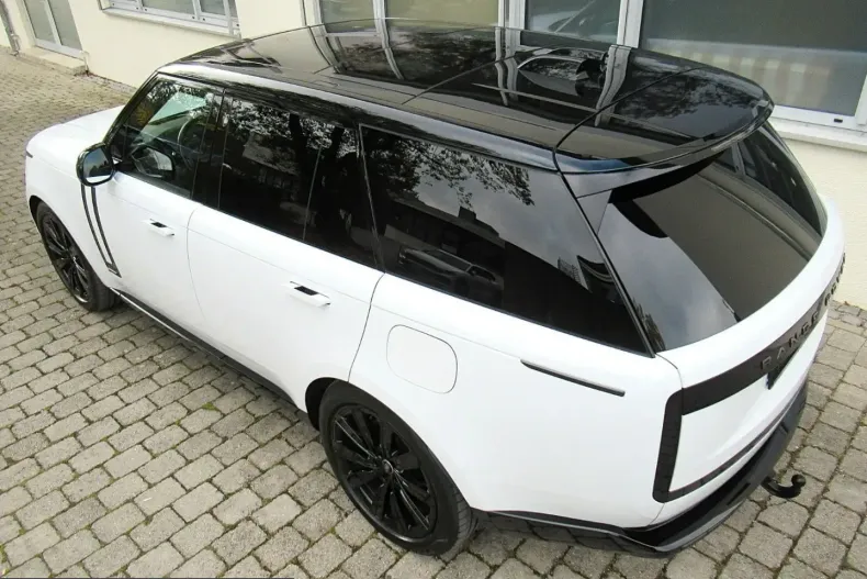 Land Rover Range Rover din 2024 cu 35.000 km - oferta LAN223661 - foto 4