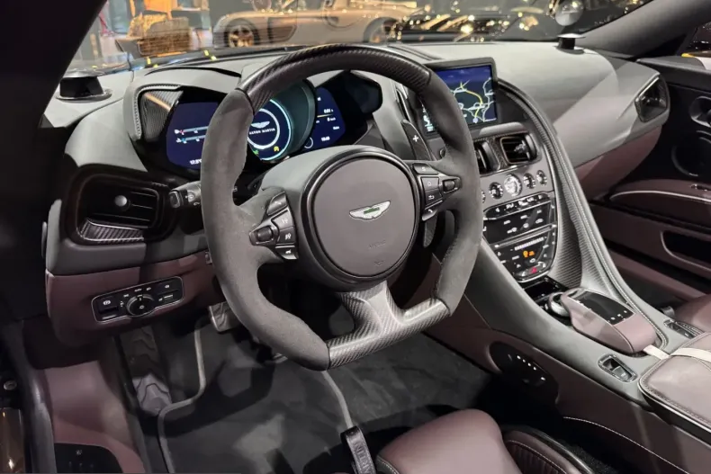 Aston Martin DBS din 2023 cu 5.490 km - oferta AST223670 - foto 14