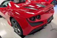 Ferrari F8 din 2021 cu 4.000 km - oferta FER223671 - foto 3