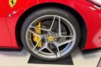 Ferrari F8 din 2021 cu 4.000 km - oferta FER223671 - foto 9