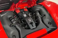 Ferrari F8 din 2021 cu 4.000 km - oferta FER223671 - foto 10