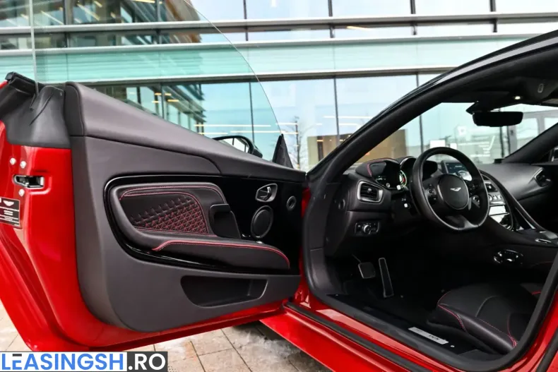 Aston Martin DBS din 2022 cu 1.478 km - oferta AST223675 - foto 10
