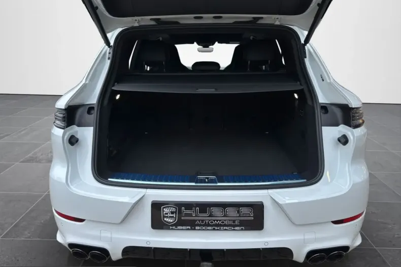 Porsche Cayenne din 2025 cu 5.500 km - oferta POR223678 - foto 18