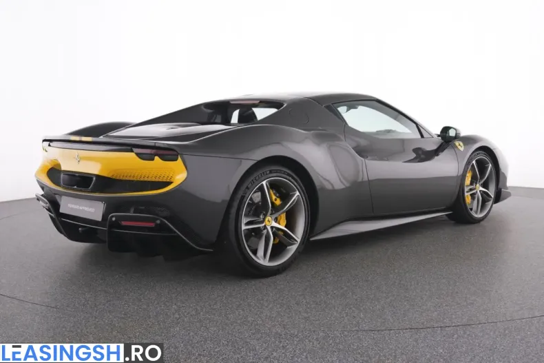 Ferrari 296 GTB din 2022 cu 2.903 km - oferta FER223680 - foto 10