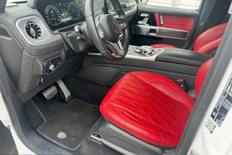 Mercedes-Benz G 500 (Clasa G) din 2023 cu 19.000 km - oferta MER223681 - foto 12
