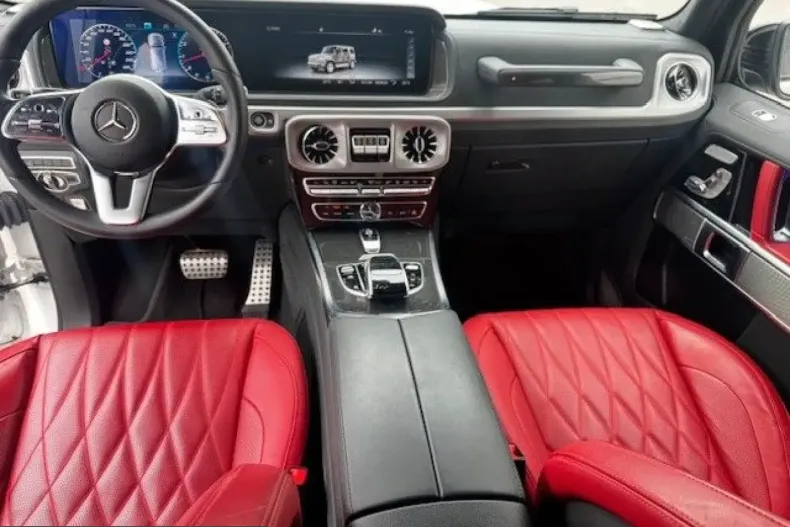 Mercedes-Benz G 500 (Clasa G) din 2023 cu 19.000 km - oferta MER223681 - foto 14