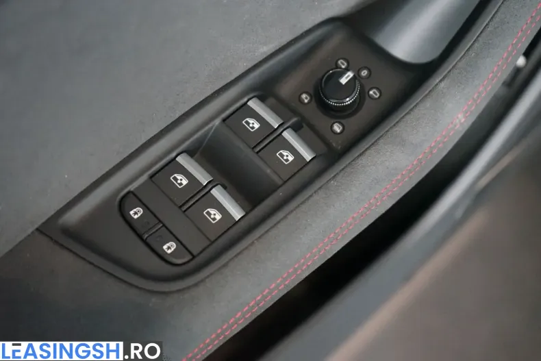 Audi RSQ8 din 2025 cu 19.400 km - oferta AUD223683 - foto 19