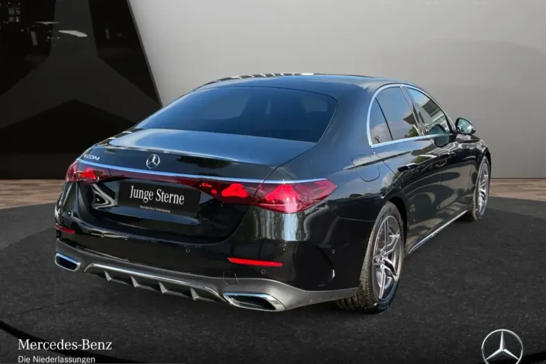 Mercedes-Benz E 220 (Clasa E) din 2025 cu 25.426 km - oferta MER223684 - foto 5