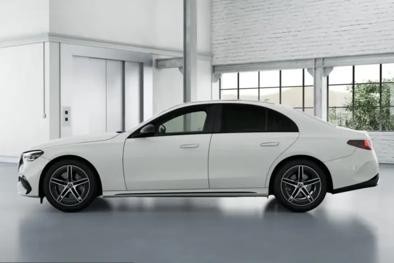 Mercedes-Benz E 220 (Clasa E) din 2024 cu 24.377 km - oferta MER223685 - foto 3