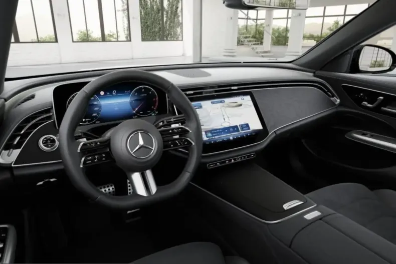Mercedes-Benz E 220 (Clasa E) din 2024 cu 24.377 km - oferta MER223685 - foto 6