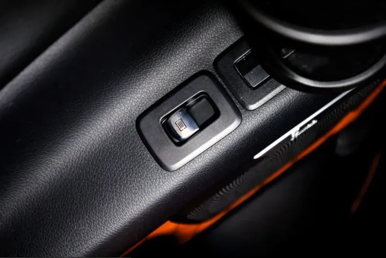 Mercedes-Benz V 300 (Clasa V) din 2021 cu 79.520 km - oferta MER223688 - foto 23