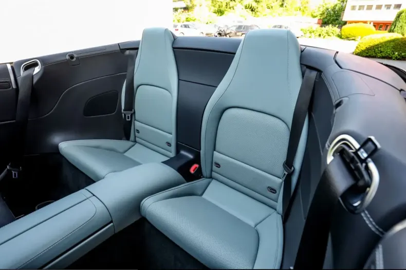 Mercedes-Benz SL 63 AMG (Clasa SL) din 2023 cu 14.500 km - oferta MER223689 - foto 18