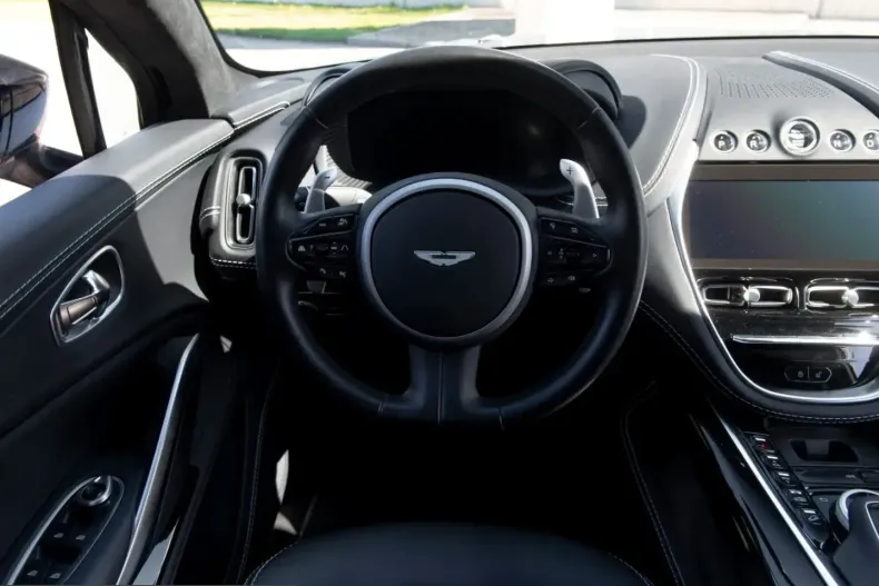 Aston Martin DBX din 2023 cu 39.980 km - oferta AST223696 - foto 12