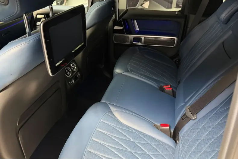 Mercedes-Benz G 63 AMG (Clasa G) din 2023 cu 35.500 km - oferta MER223698 - foto 13