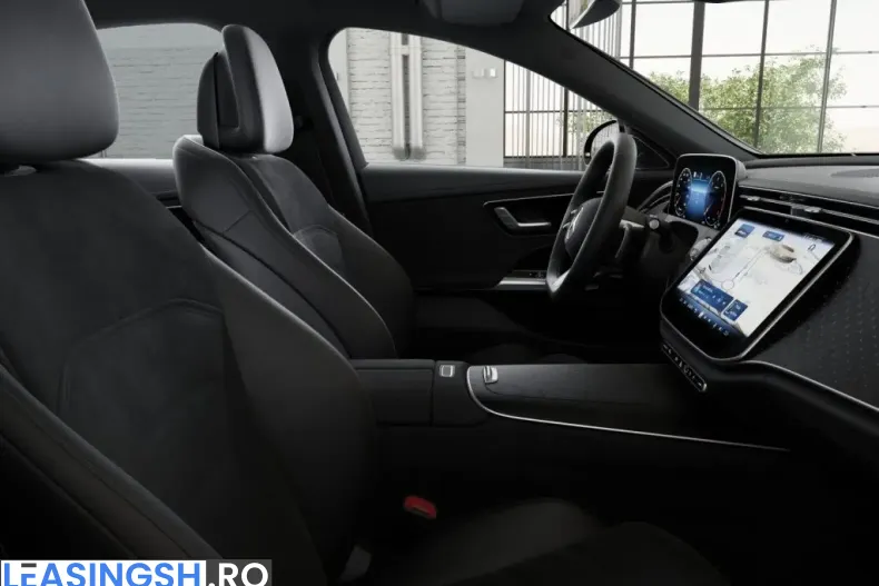 Mercedes-Benz E 220 (Clasa E) din 2025 cu 21.697 km - oferta MER223701 - foto 7