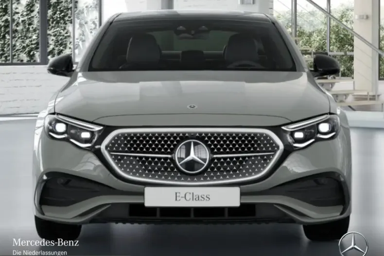 Mercedes-Benz E 200 (Clasa E) din 2025 cu 9.900 km - oferta MER223706 - foto 5