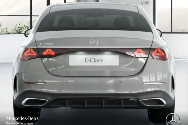 Mercedes-Benz E 200 (Clasa E) din 2025 cu 9.900 km - oferta MER223706 - foto 6