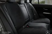 Mercedes-Benz E 200 (Clasa E) din 2025 cu 9.900 km - oferta MER223706 - foto 10