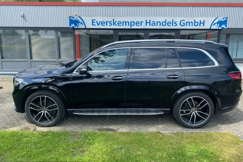 Mercedes-Benz GLS 580 (Clasa GLS) din 2025 cu 53.000 km - oferta MER223707 - foto 2