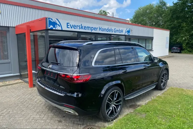 Mercedes-Benz GLS 580 (Clasa GLS) din 2025 cu 53.000 km - oferta MER223707 - foto 5