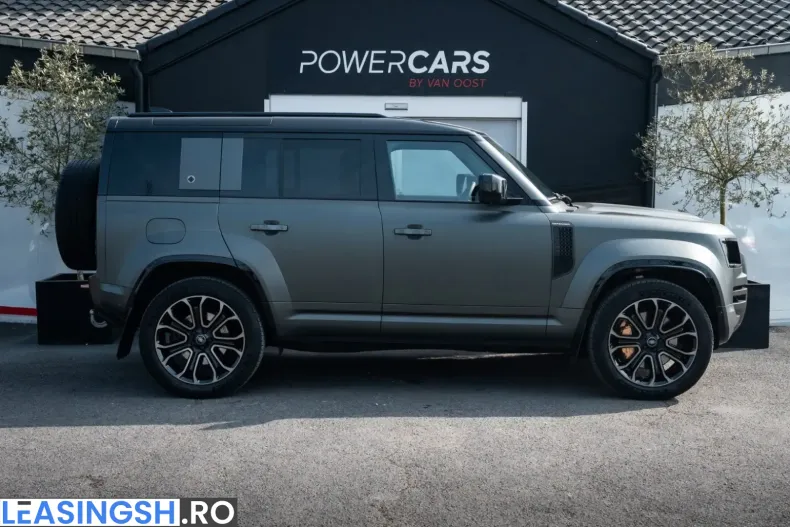 Land Rover Defender din 2025 cu 9.500 km - oferta LAN223710 - foto 5