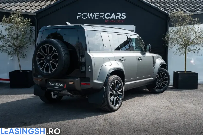 Land Rover Defender din 2025 cu 9.500 km - oferta LAN223710 - foto 6