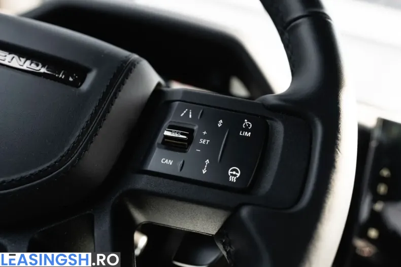 Land Rover Defender din 2025 cu 9.500 km - oferta LAN223710 - foto 18
