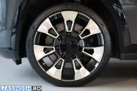 BMW XM (Seria X) din 2024 cu 17.026 km - oferta BMW223712 - foto 10