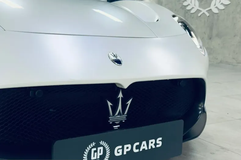 Maserati MC20 din 2021 cu 6.600 km - oferta MAS223726 - foto 5