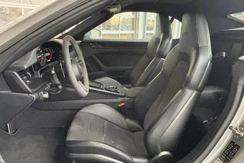 Porsche 992 din 2024 cu 79.890 km - oferta POR223727 - foto 3