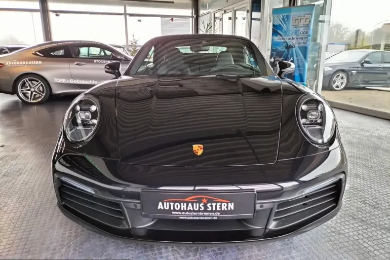 Porsche 911 din 2022 cu 19.000 km - oferta POR223731 - foto 2