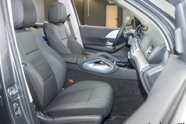 Mercedes-Benz GLE 350 (Clasa GLE) din 2025 cu 38.395 km - oferta MER223737 - foto 17