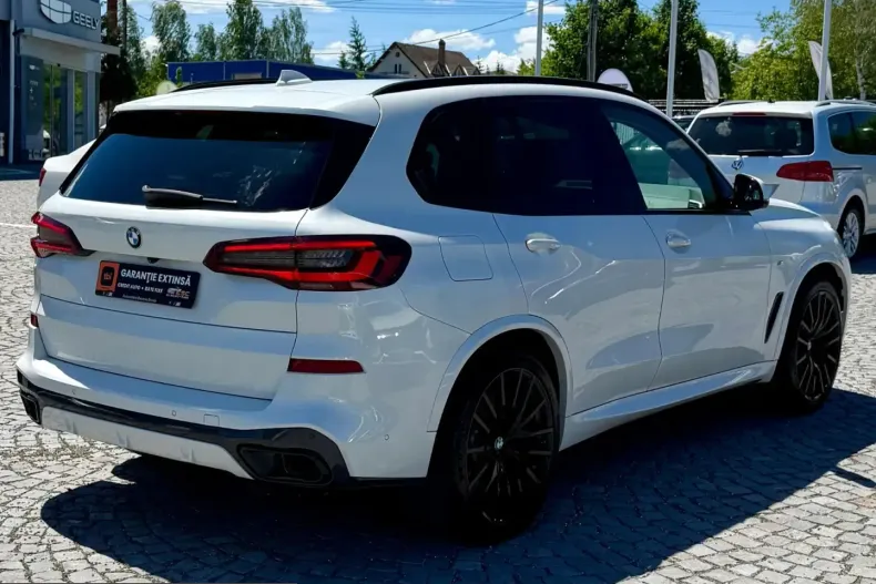 BMW X5 (Seria X) din 2021 cu 111.471 km - oferta BMW223740 - foto 3