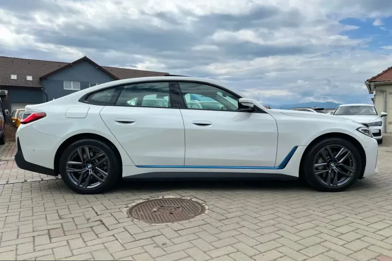 BMW i4 (Seria 4) din 2023 cu 69.202 km - oferta BMW223741 - foto 15