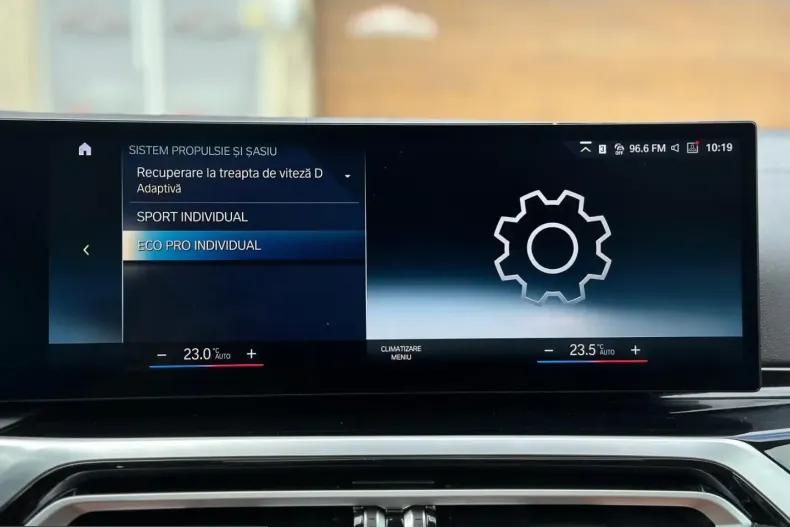 BMW i4 (Seria 4) din 2023 cu 69.202 km - oferta BMW223741 - foto 33
