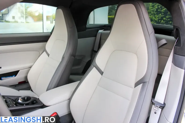 Porsche 992 din 2025 cu 4.650 km - oferta POR223743 - foto 12