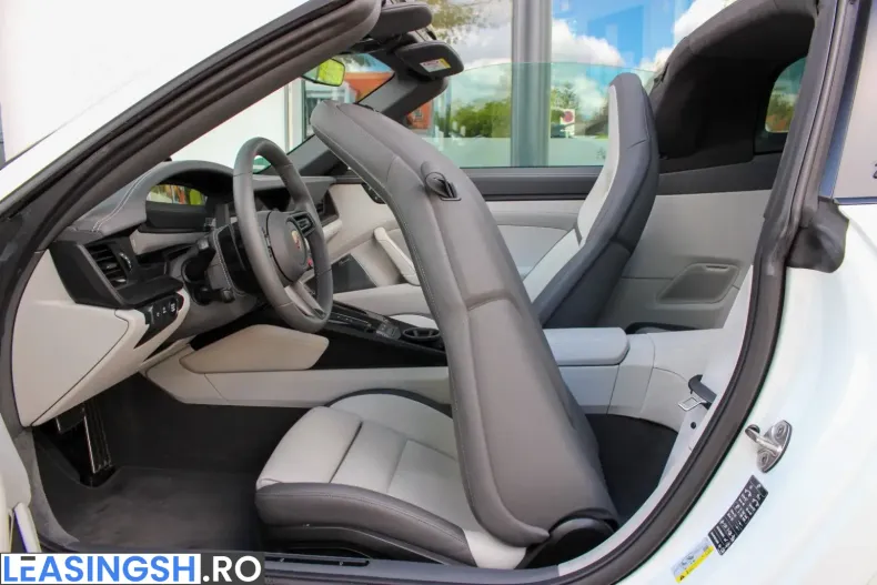Porsche 992 din 2025 cu 4.650 km - oferta POR223743 - foto 14