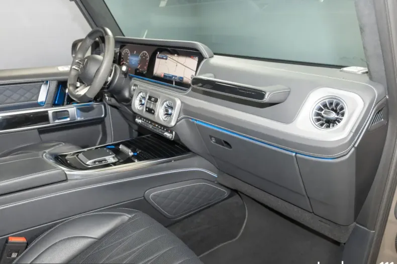Mercedes-Benz G 63 AMG (Clasa G) din 2025 cu 53.334 km - oferta MER223744 - foto 19