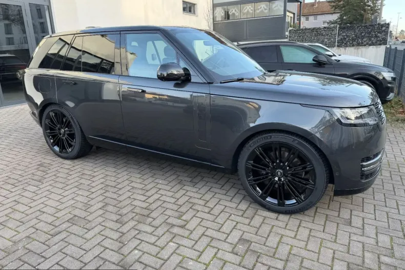 Land Rover Range Rover din 2025 cu 16.900 km - oferta LAN223746 - foto 3