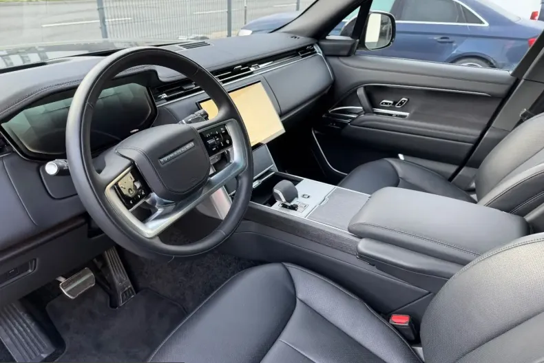 Land Rover Range Rover din 2025 cu 16.900 km - oferta LAN223746 - foto 5