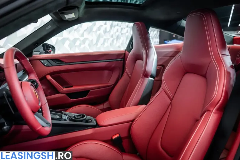 Porsche 992 din 2025 cu 8.500 km - oferta POR223747 - foto 10