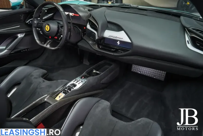 Ferrari SF90 din 2024 cu 6.900 km - oferta FER223748 - foto 19