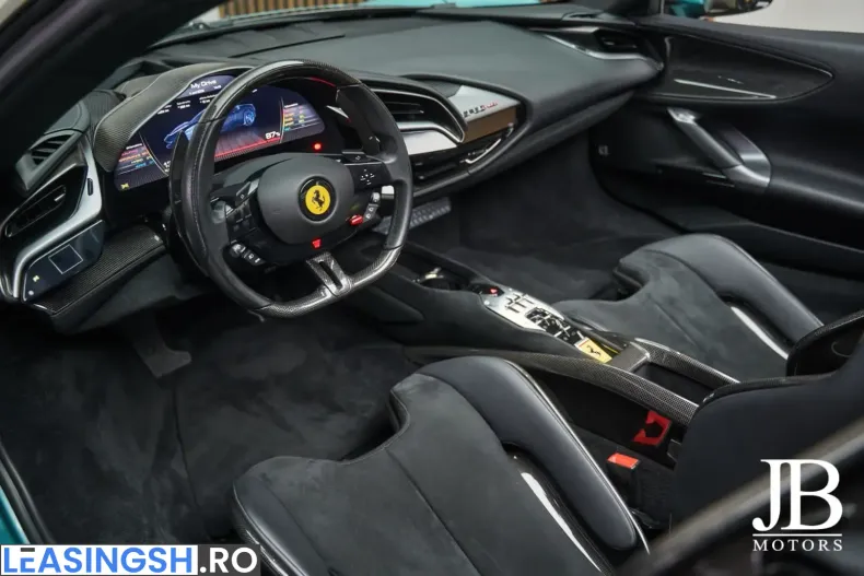 Ferrari SF90 din 2024 cu 6.900 km - oferta FER223748 - foto 31