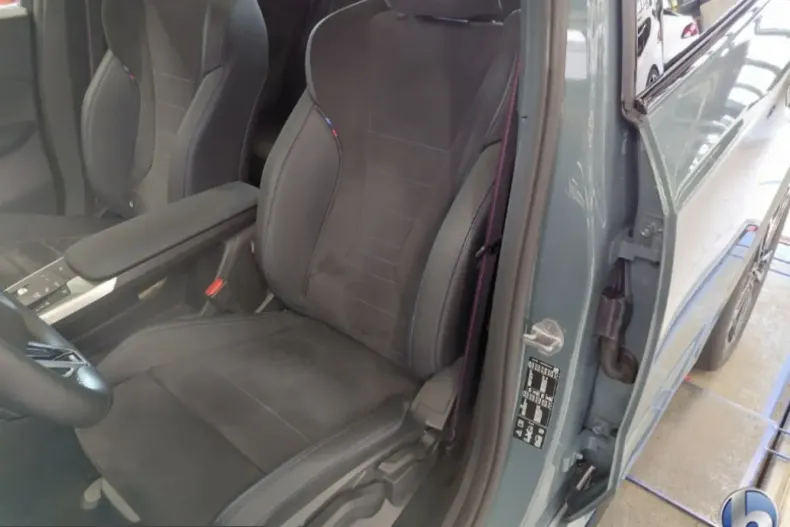 BMW X1 (Seria X) din 2024 cu 27.990 km - oferta BMW223752 - foto 9